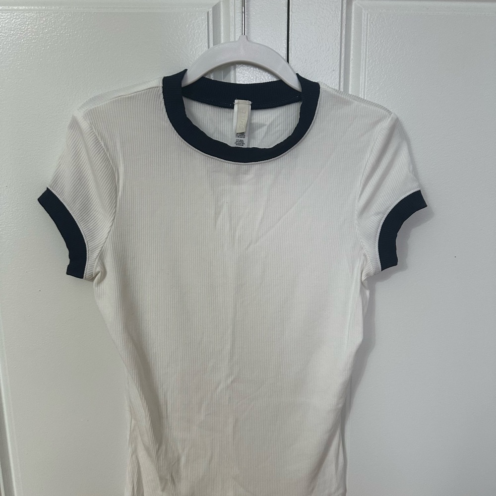 SKIMS White Top with Navy Trim